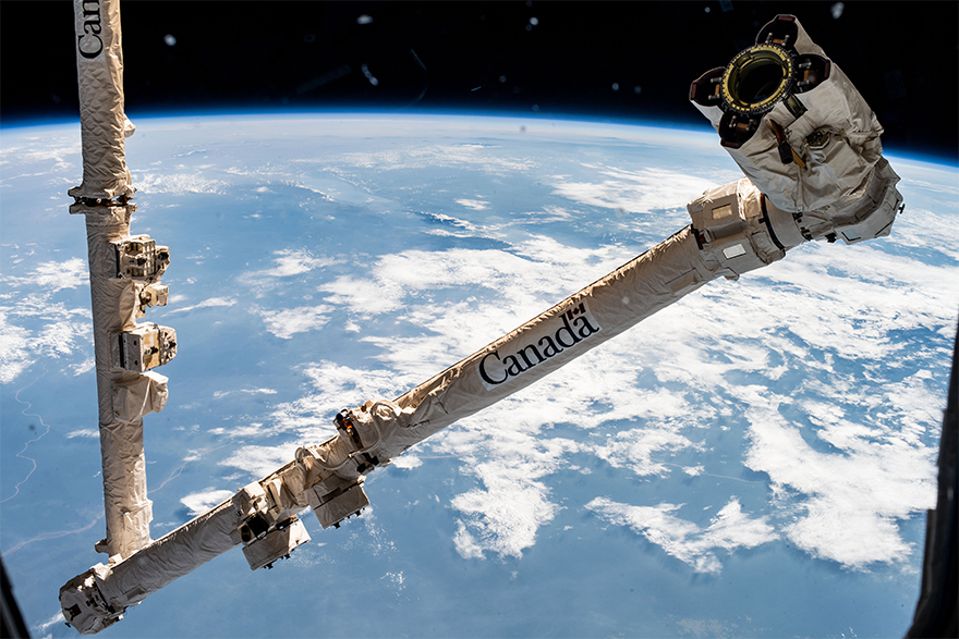 Canadarm2